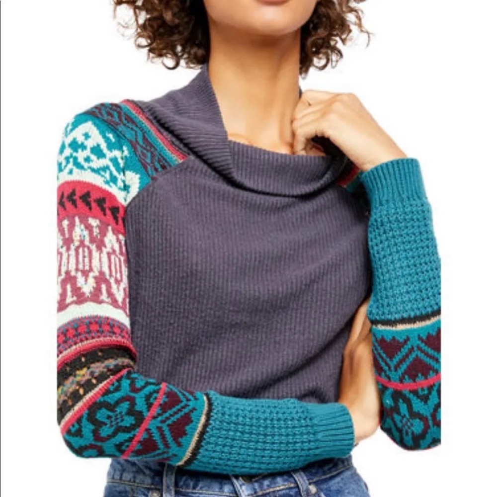 Women’s FREE PEOPLE Prism knitted turtleneck sweater with cuffs NWT/ size XS